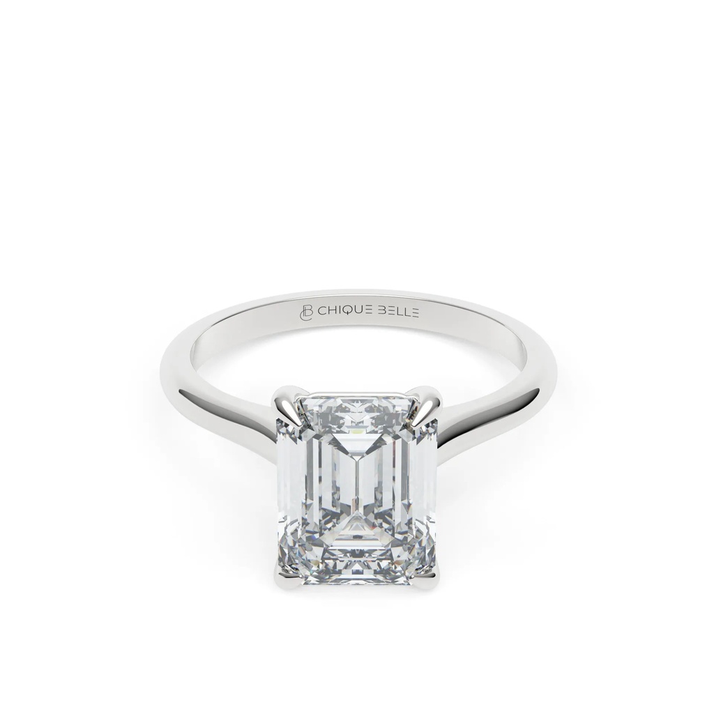 Classic Zinnia Diamond Ring