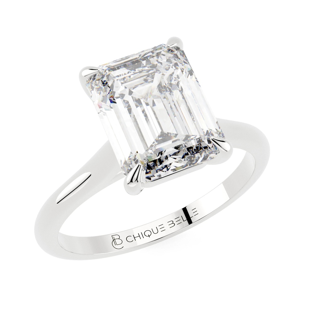 Classic Iris Comfort Fit Diamond Ring