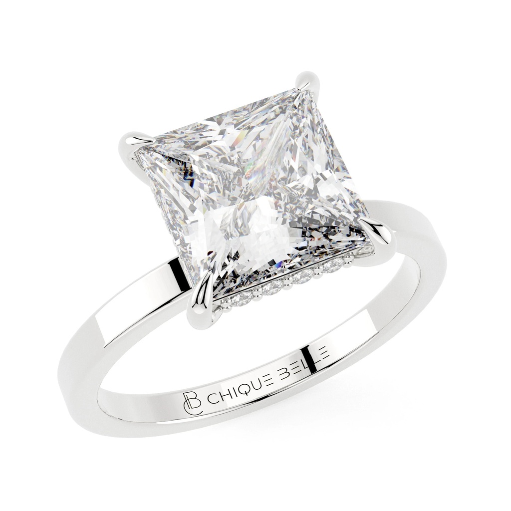 Angrec Hidden Halo Diamond Ring