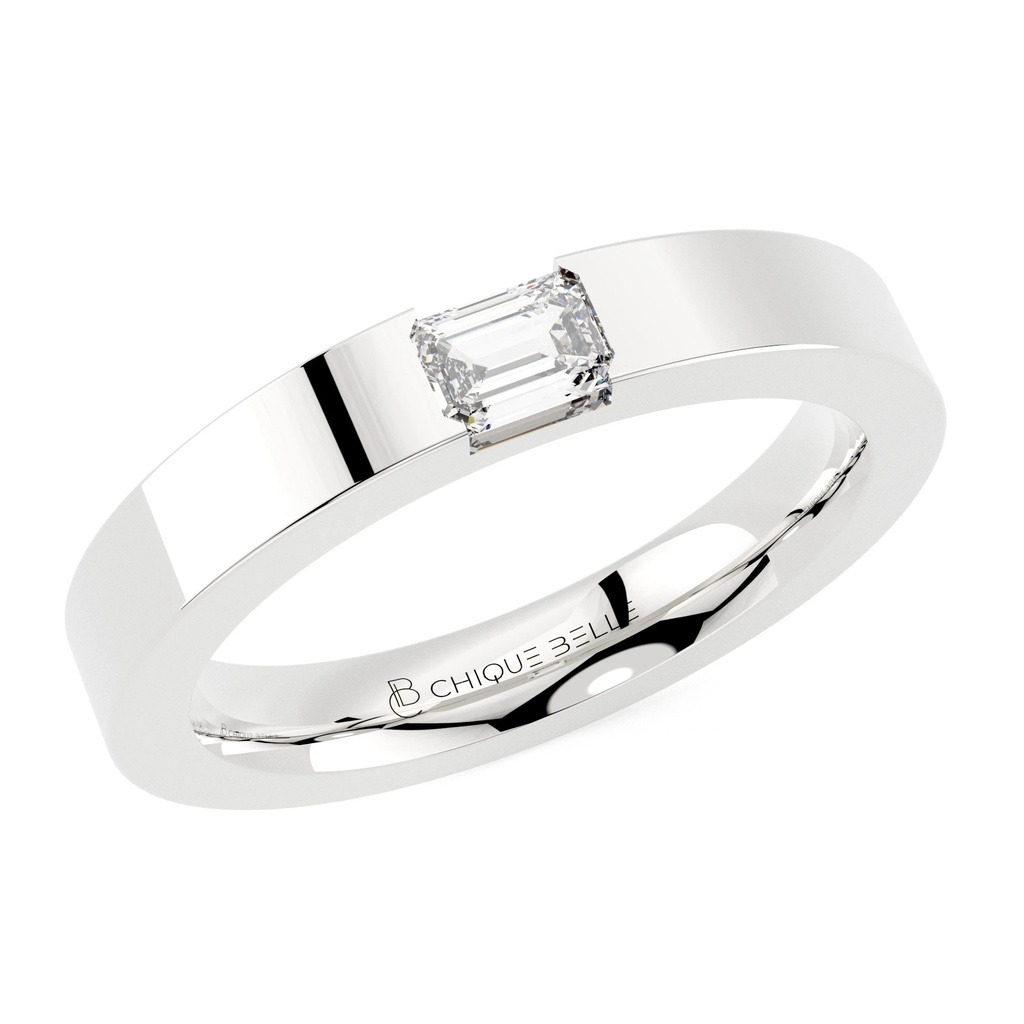 Flat 3.5mm Wedding Band With Emerald Diamond