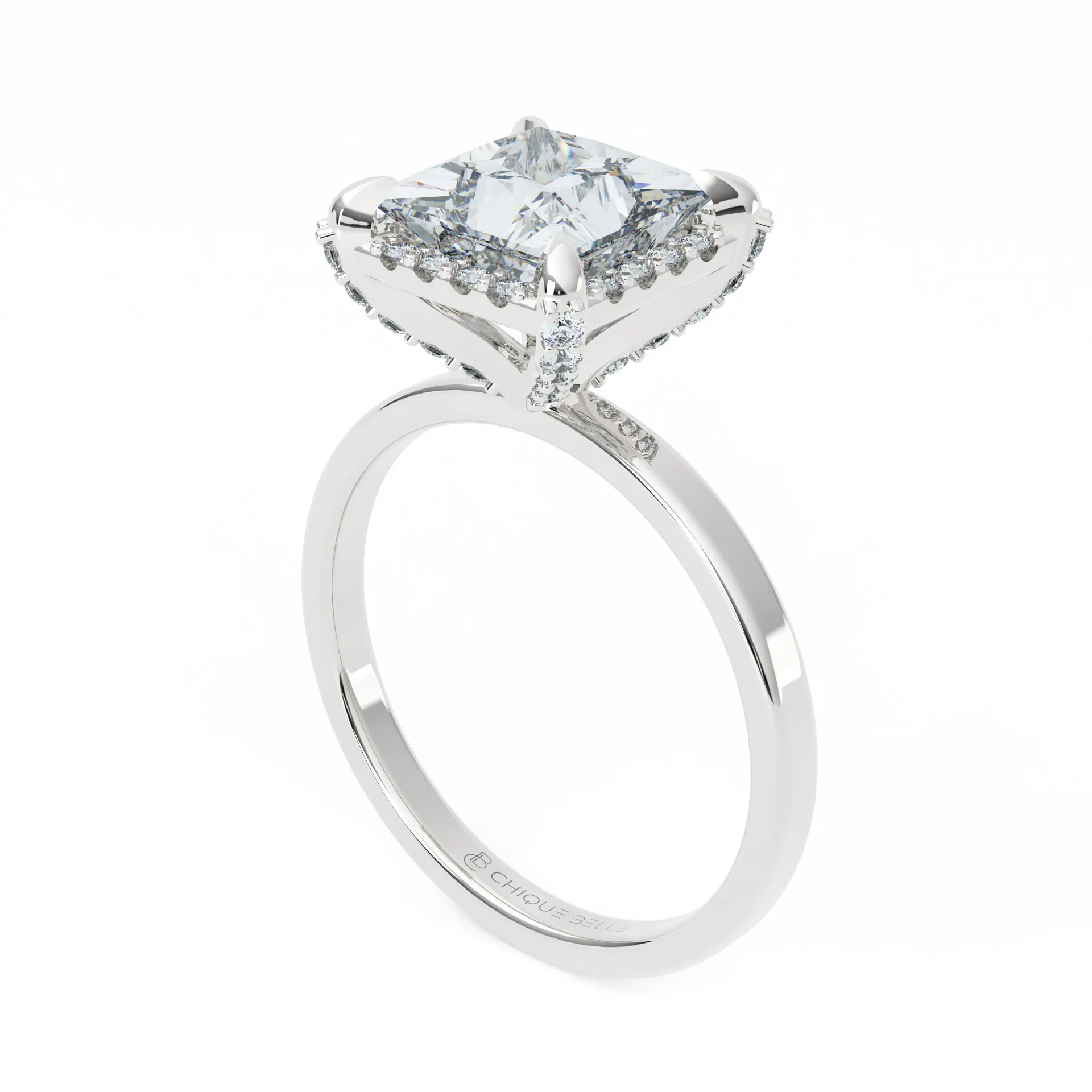 Angrec Halo Diamond Ring
